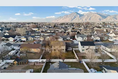 2376 E 1610 S, Spanish Fork, UT 84660 - Photo 47