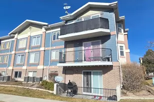 90 E Resaca Dr, Sandy, UT 84070 - Photo 1