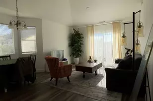 90 E Resaca Dr, Sandy, UT 84070 - Photo 3