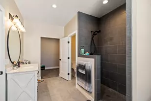 1218 E Highline Rd, Loa, UT 84747 - Photo 19