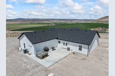 1218 E Highline Rd, Loa, UT 84747 - Photo 51