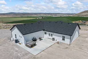 1218 E Highline Rd, Loa, UT 84747 - Photo 51