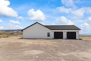 1218 E Highline Rd, Loa, UT 84747 - Photo 41
