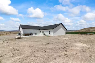 1218 E Highline Rd, Loa, UT 84747 - Photo 35