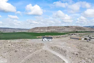 1218 E Highline Rd, Loa, UT 84747 - Photo 47