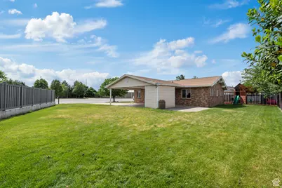638 N 800 W, Centerville, UT 84014 - Photo 23
