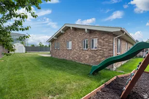 638 N 800 W, Centerville, UT 84014 - Photo 19