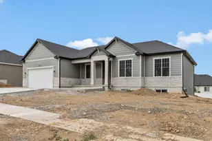 635 S 125 E, Hyde Park, UT 84318 - Photo 5