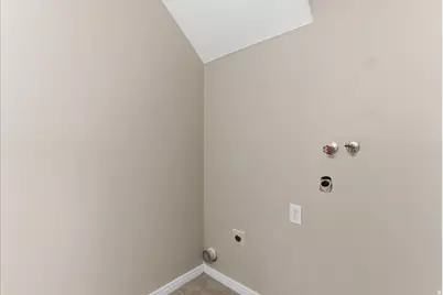 6961 S Florentine Way W, West Jordan, UT 84084 - Photo 11