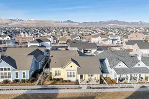 4666 W Watery Way, South Jordan, UT 84009 - Photo 43
