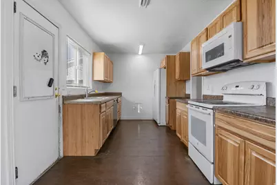 4496 W 5415 S, Kearns, UT 84118 - Photo 9