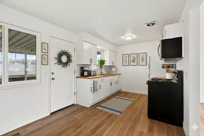 4905 S Southridge Dr W, Taylorsville, UT 84129 - Photo 3