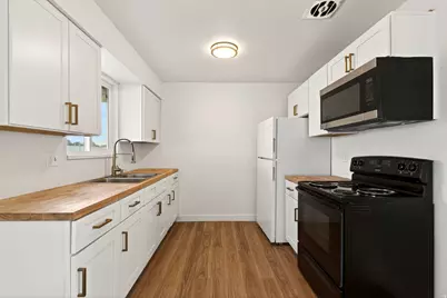 4905 S Southridge Dr W, Taylorsville, UT 84129 - Photo 7