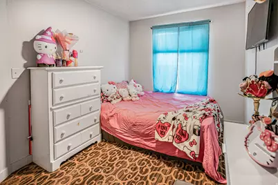 1071 Amiga Dr W, Salt Lake City, UT 84104 - Photo 9