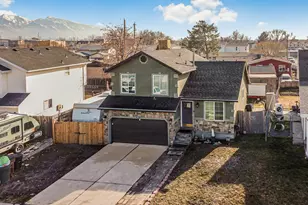 1071 Amiga Dr W, Salt Lake City, UT 84104 - Photo 17