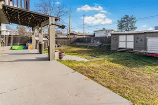 1071 Amiga Dr W, Salt Lake City, UT 84104 - Photo 13