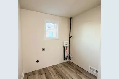 875 E 26th St S, Ogden, UT 84401 - Photo 13