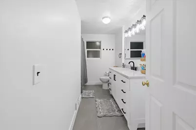 109 E 200 S, Millville, UT 84326 - Photo 9