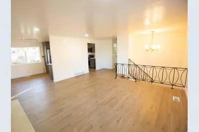 2721 W Lou Jean Ave, Taylorsville, UT 84129 - Photo 3