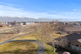 1912 W Parkview Dr, Syracuse, UT 84075 - Photo 37