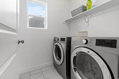 1912 W Parkview Dr, Syracuse, UT 84075 - Photo 21