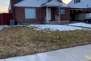 1374 Maple Dr, Logan, UT 84321 - Photo 3