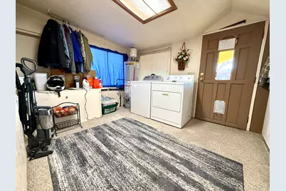 350 E 200 N, Centerfield, UT 84622 - Photo 23