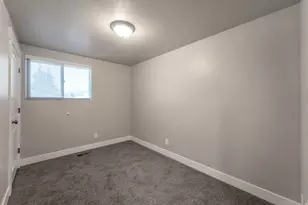 3970 S Bonniewood Dr W, West Valley, UT 84119 - Photo 19