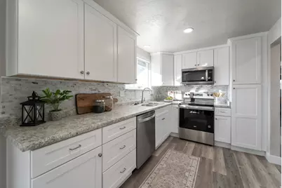 3970 S Bonniewood Dr W, West Valley, UT 84119 - Photo 29