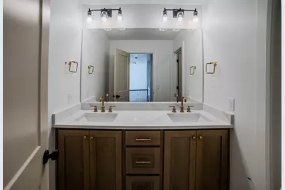 7177 W Moorepark Pl #12, West Jordan, UT 84081 - Photo 35