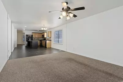 13867 S Mary Loraine Cir W, Herriman, UT 84096 - Photo 3