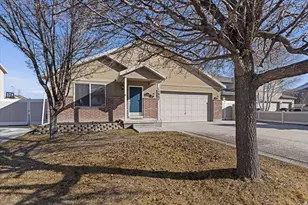 13867 S Mary Loraine Cir W, Herriman, UT 84096 - Photo 1