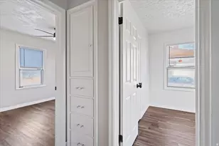 842 E 1000 S, Clearfield, UT 84015 - Photo 5