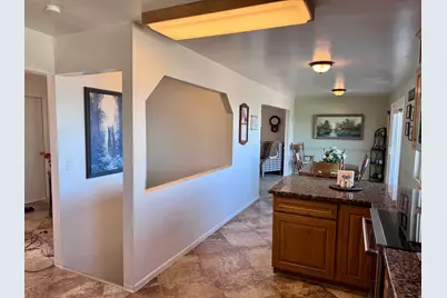 569 E Park Dr, Elk Ridge, UT 84651 - Photo 9