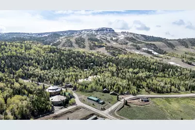 89 S E Steam Engine Dr #7B, Brian Head, UT 84719 - Photo 35