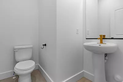 644 N 600 W, Tremonton, UT 84337 - Photo 13