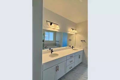 2152 W Legend Way #489, Mapleton, UT 84664 - Photo 11