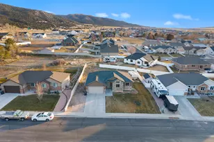 532 E 300 S, Nephi, UT 84648 - Photo 3