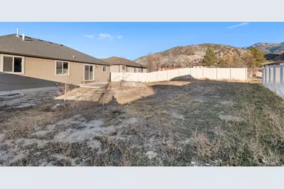 532 E 300 S, Nephi, UT 84648 - Photo 27