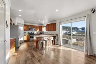 532 E 300 S, Nephi, UT 84648 - Photo 13