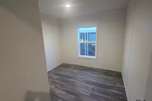 2695 S 2500 W, West Valley, UT 84119 - Photo 17