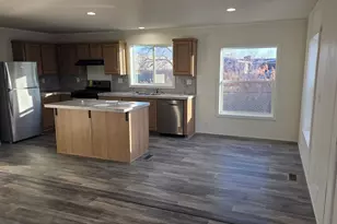 2695 S 2500 W, West Valley, UT 84119 - Photo 9