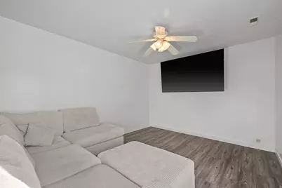 438 E 1480 N, Tooele, UT 84074 - Photo 13