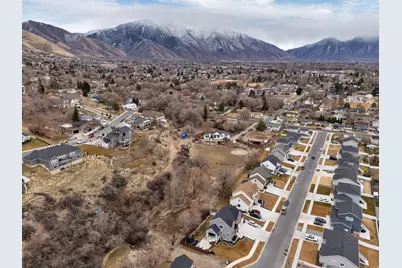 711 E 400 N, Springville, UT 84663 - Photo 41