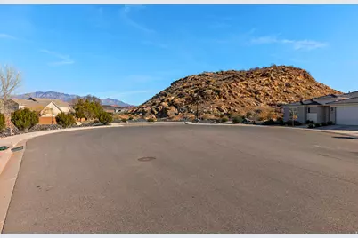 1792 S Roy Ct, Washington, UT 84780 - Photo 23