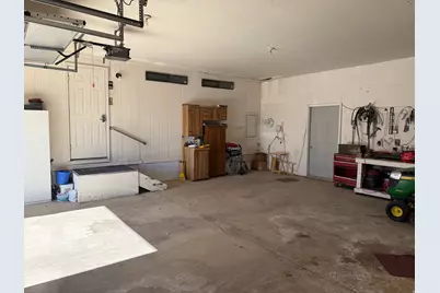 167 W 400 N, Duchesne, UT 84021 - Photo 17