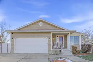 2611 W 1675 N, Clinton, UT 84015 - Photo 1