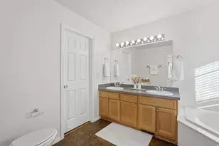 2611 W 1675 N, Clinton, UT 84015 - Photo 17