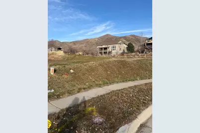 666 W Emerald Oaks Dr N #18, Farmington, UT 84025 - Photo 9