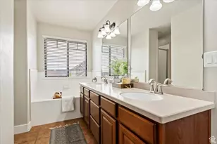 4062 N Heatherfield Ln, Lehi, UT 84043 - Photo 17